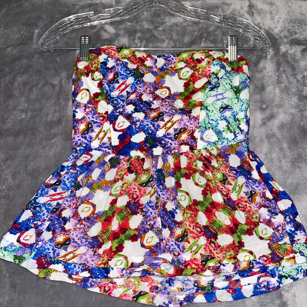 Strapless blouse